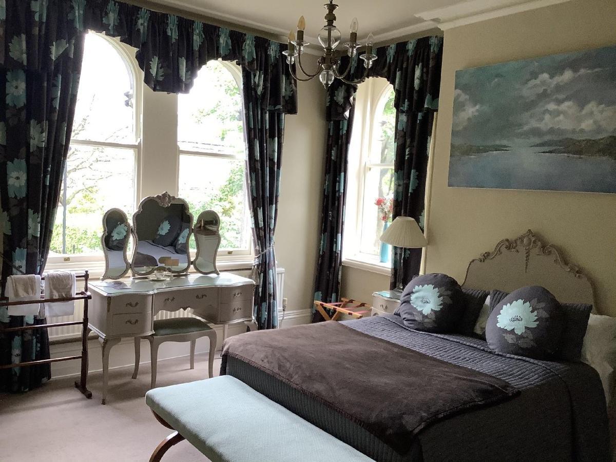 Alexandra Court Bed and Breakfast Χαρογκέιτ Εξωτερικό φωτογραφία